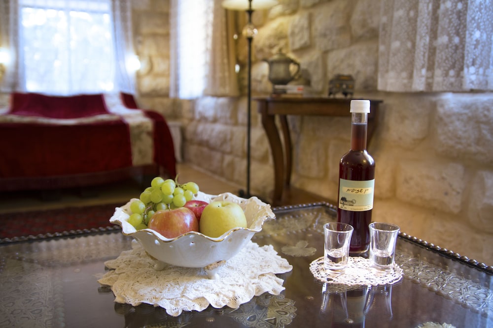 Boutique suite in the First Settlers House photo 3