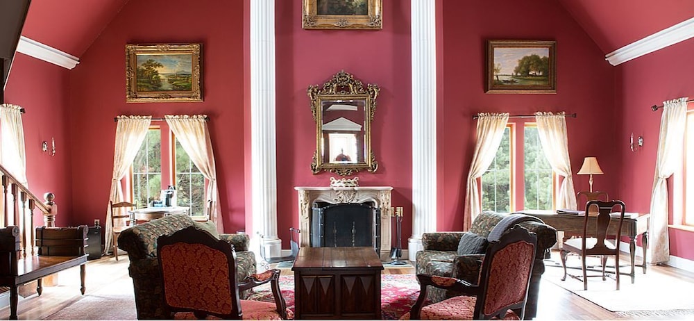 The Venetian, An Executive Suite