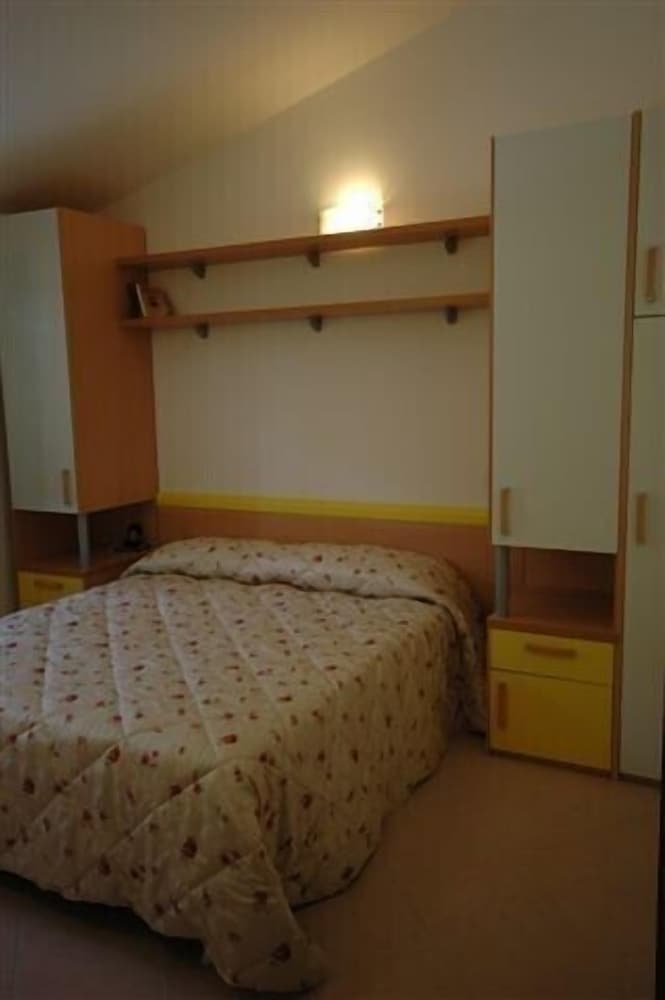 Family Apartment, 2 Bedrooms photo 1