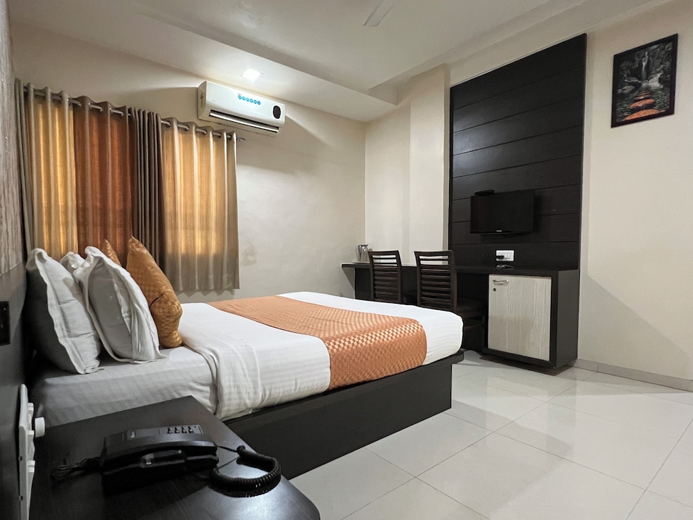 Executive Suite photo 2