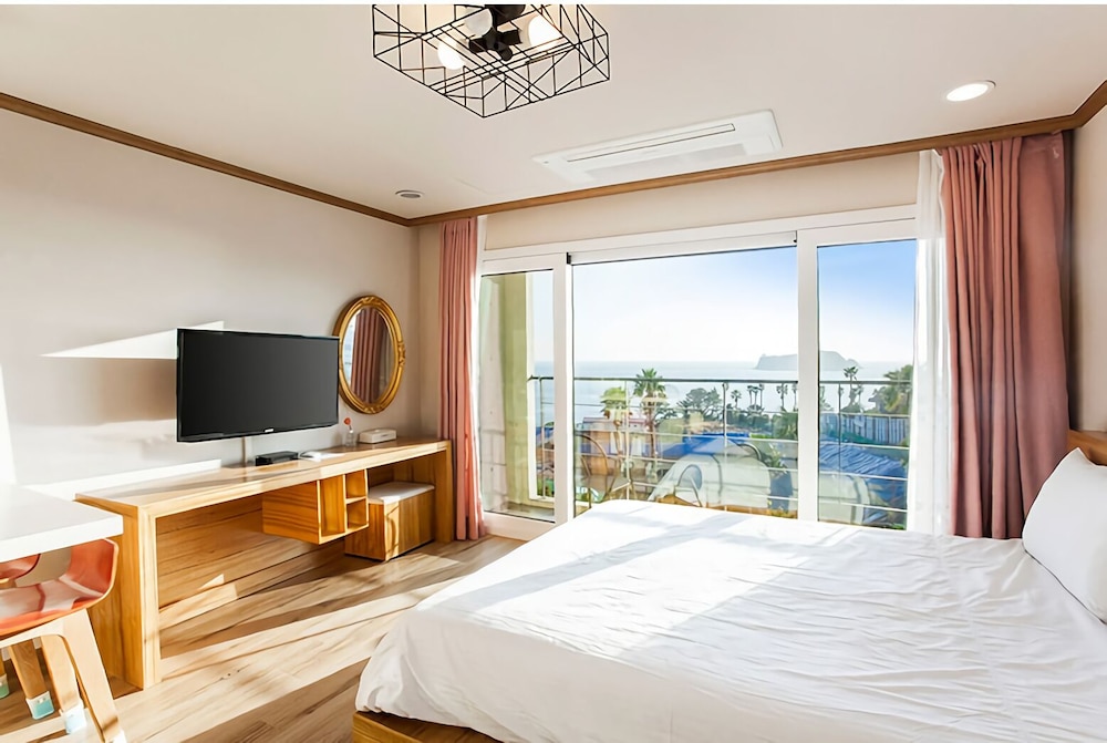 Superior Room, 1 Bedroom, Ocean View
