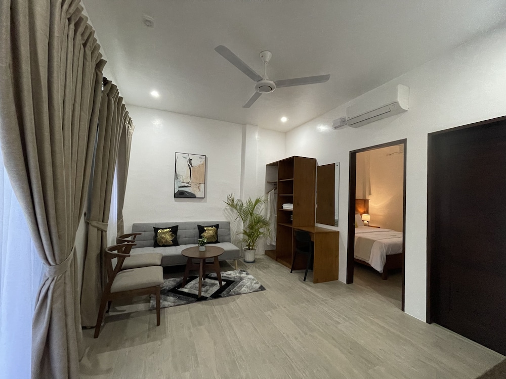 Junior Suite - Photo 1