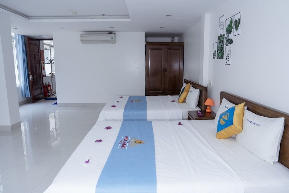 Classic Double Room, City View