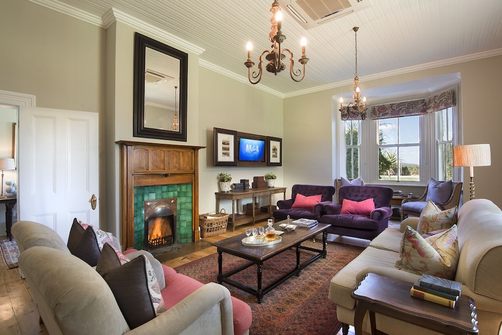 Luxury Villa, 3 Bedrooms photo 2