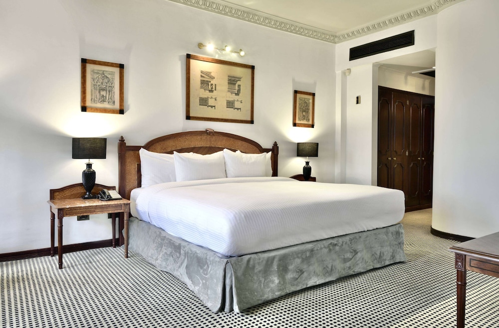 The Level Deluxe Room - Photo 1