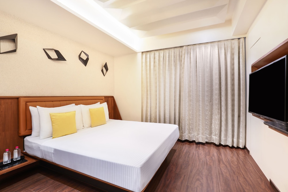 Premier Room - Photo 9