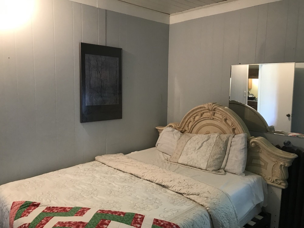 Family Apartment, Multiple Beds, Non Smoking, Garden View photo 1