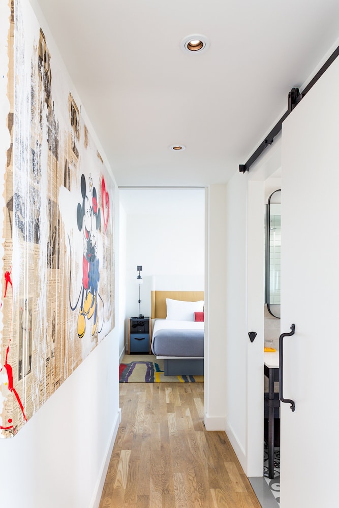 Suite, 1 Bedroom, City View