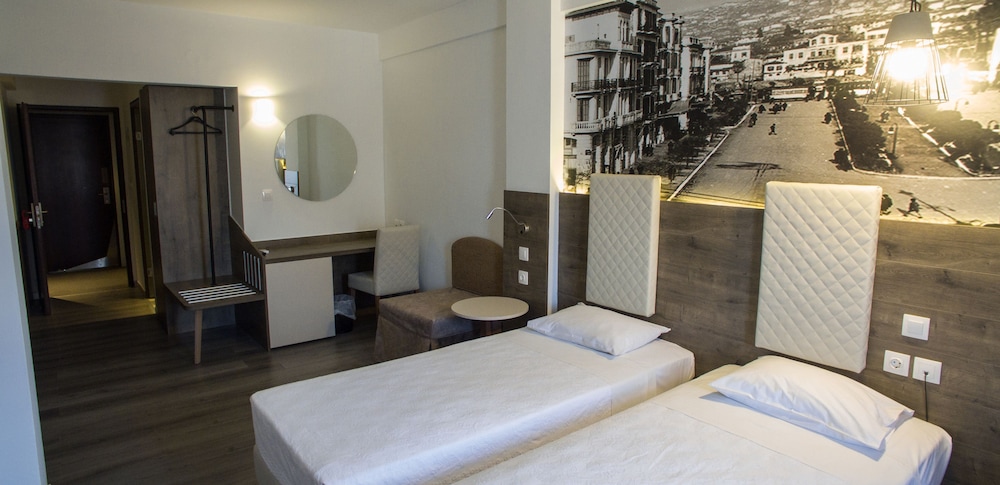 Superior Double or Twin Room - Photo 1