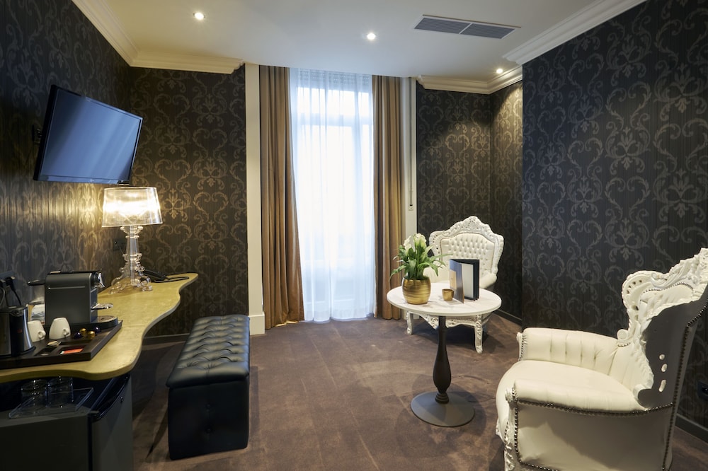 Junior Suite - Photo 5