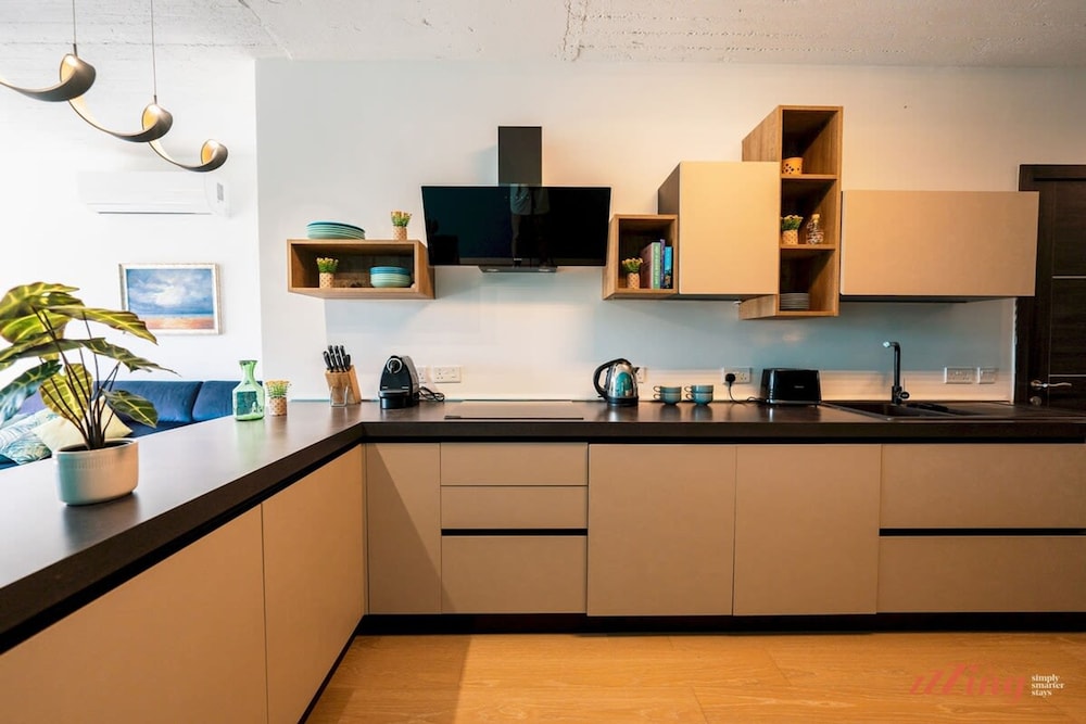 Apartment photo 2