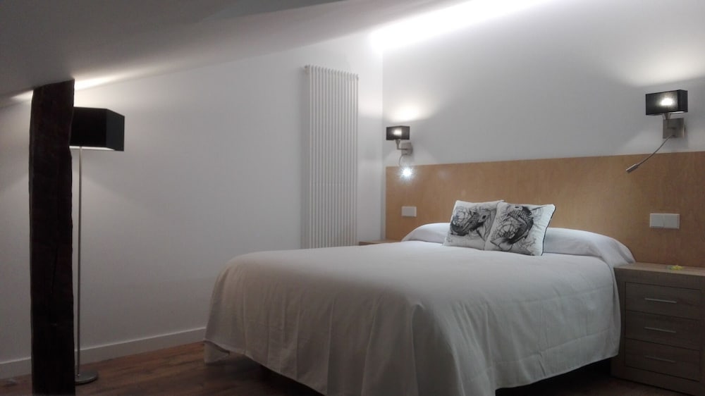 Duplex, Private Bathroom (4 pax) photo 2