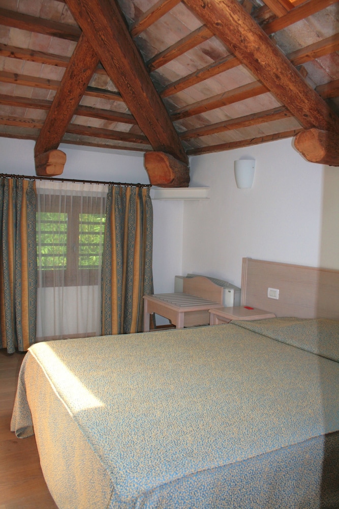 Small Double Room photo 1