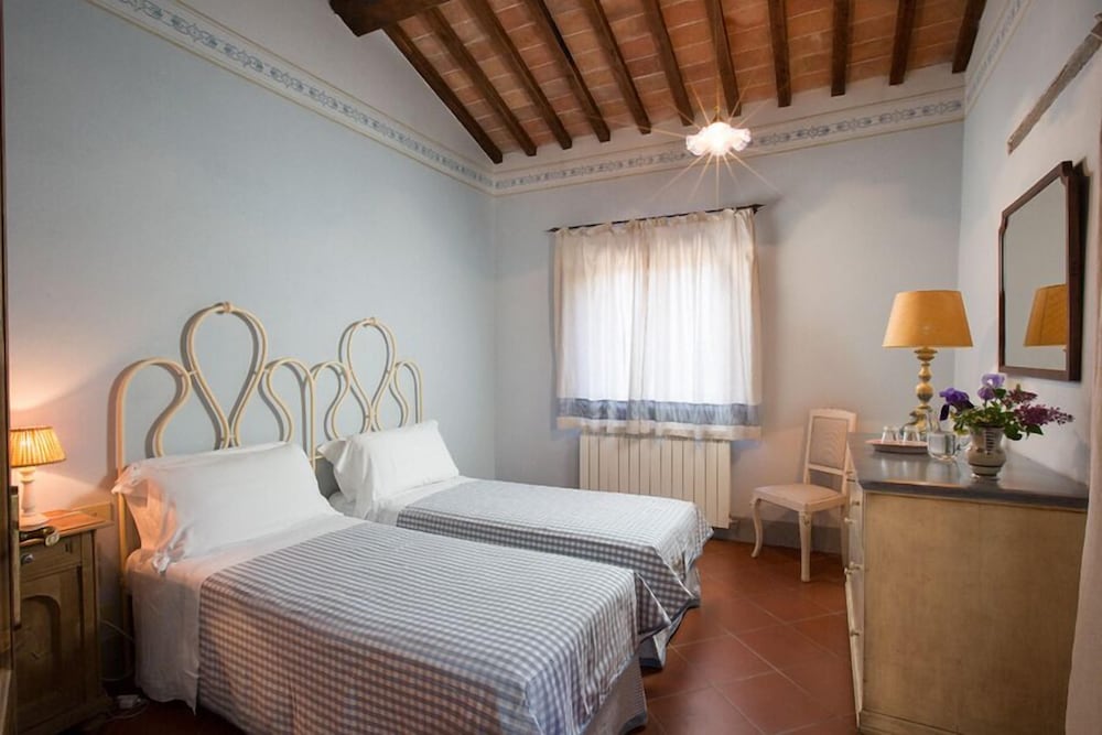 Double or Twin Room photo 1
