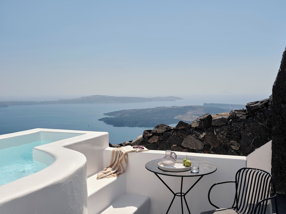 Rocca Nest with Caldera View & Outdoor Hot tub - Photo 6