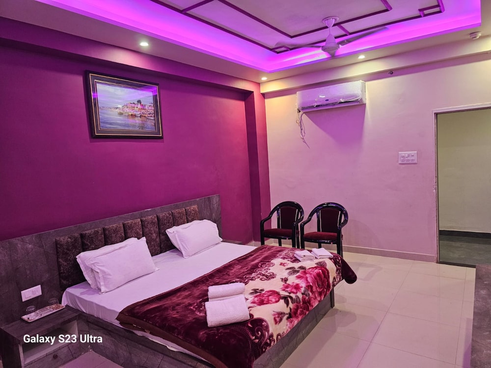 Deluxe Double Room, City View