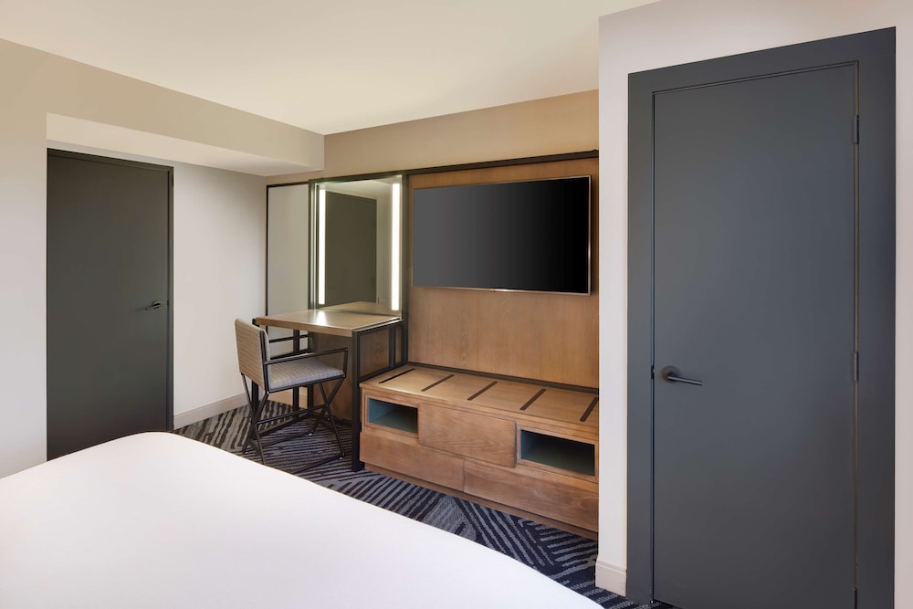 Suite, Non Smoking - Photo 4