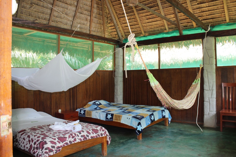 Grand Quadruple Room, 1 Bedroom, Private Bathroom photo 2