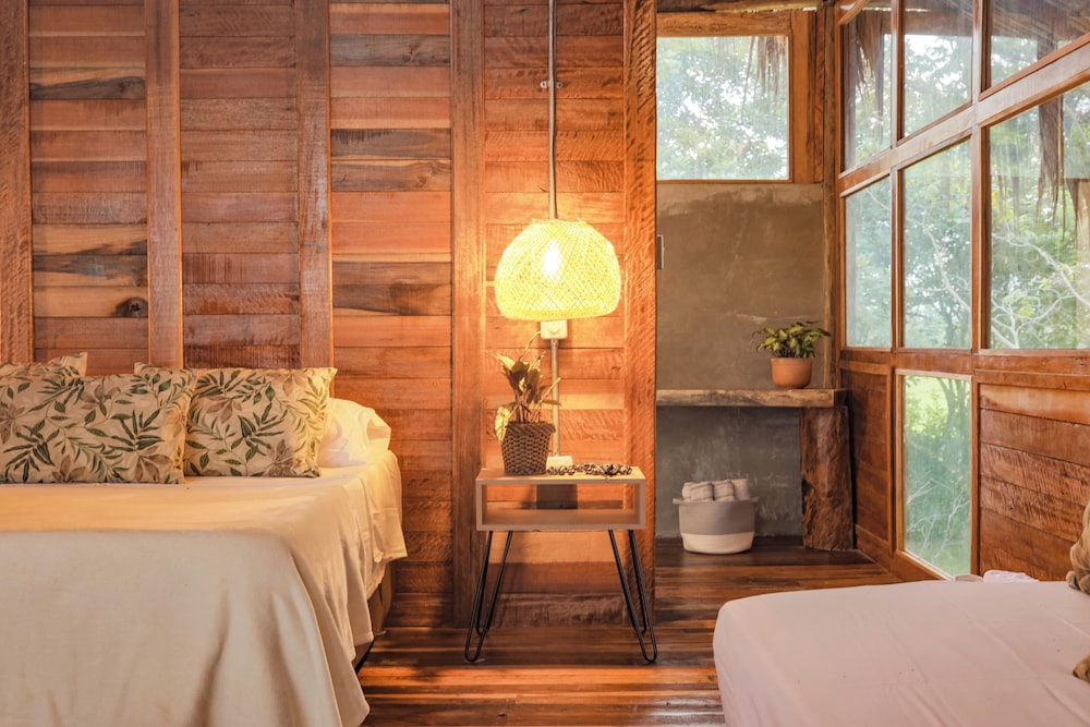 Deluxe Cabin