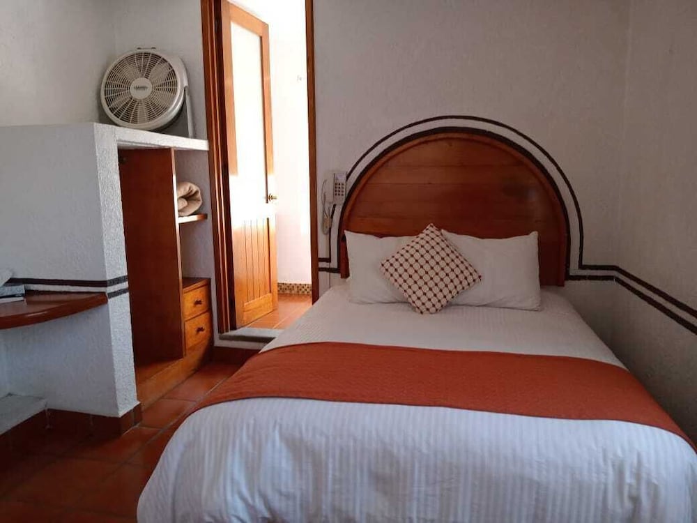 Classic Room, 1 Double Bed, Garden View photo 3