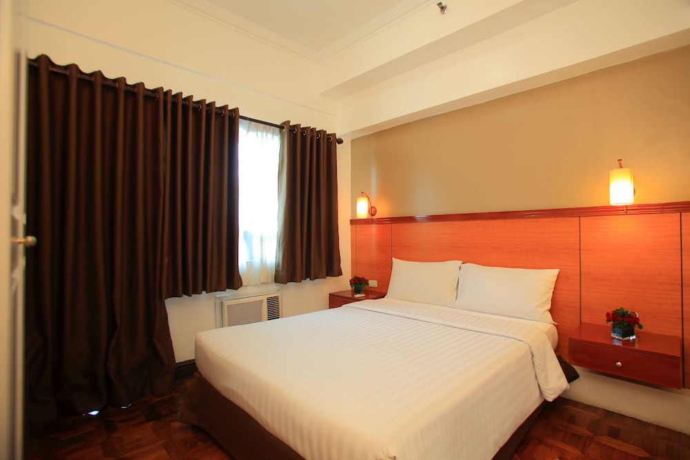 Suite, 2 Bedrooms photo 2