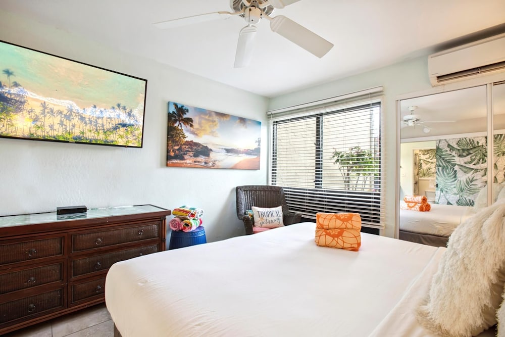 Condo, Ocean View (NAP-B13) photo 3