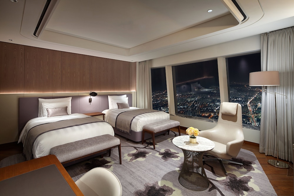 Premier Twin Room (SIGNIEL)