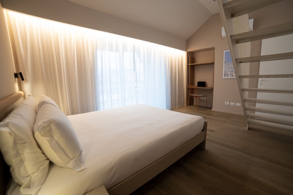 Deluxe Apartment, Terrace - Photo 4