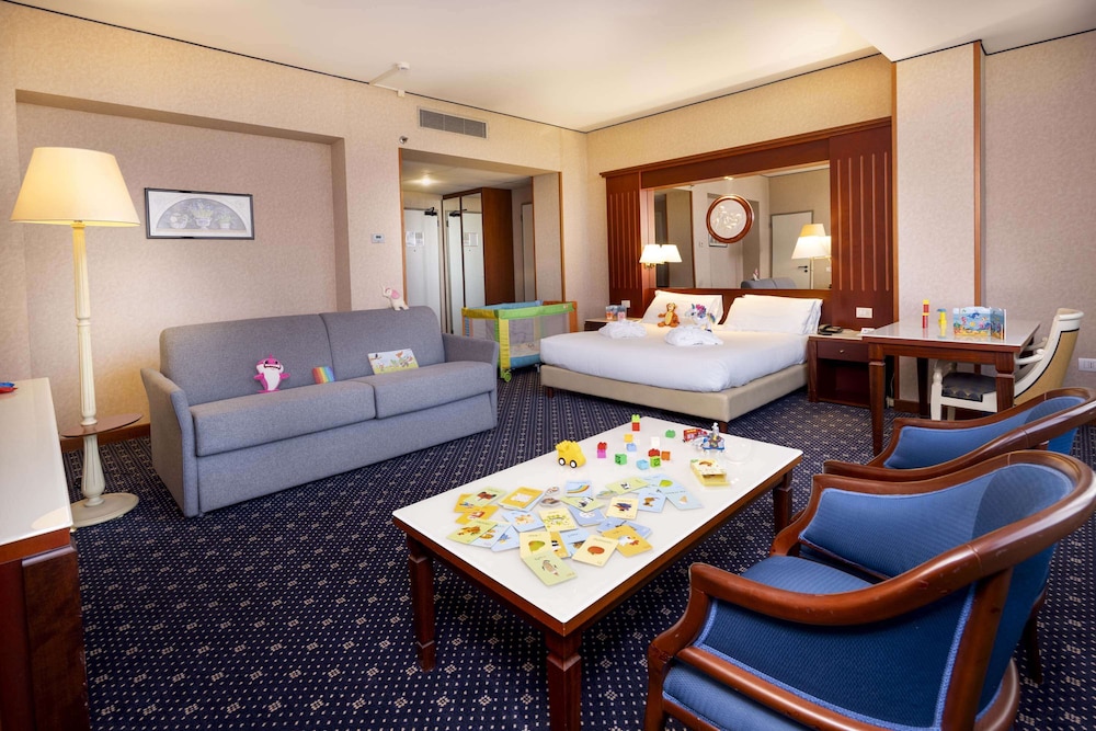 Family Room, 1 King Bed (Sofabed is a double bed) - Photo 3
