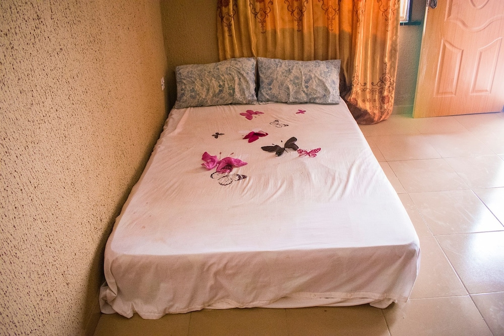 Standard Room, 1 Double Bed photo 3