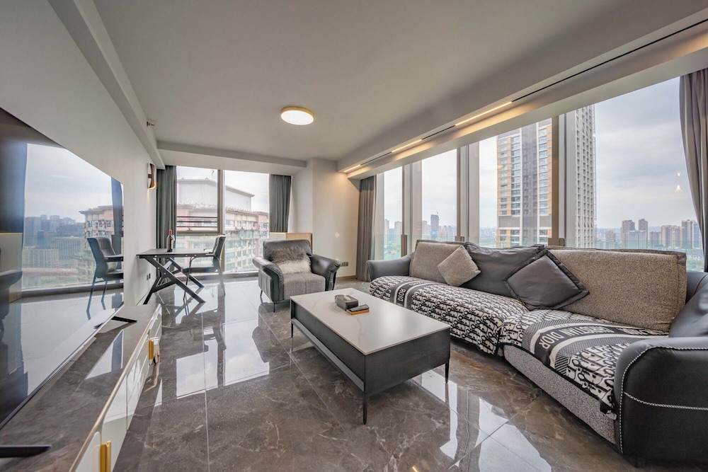 City Twin Room, River View