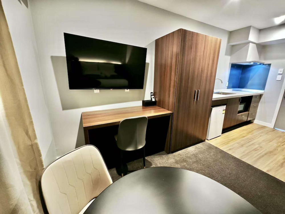 Available room