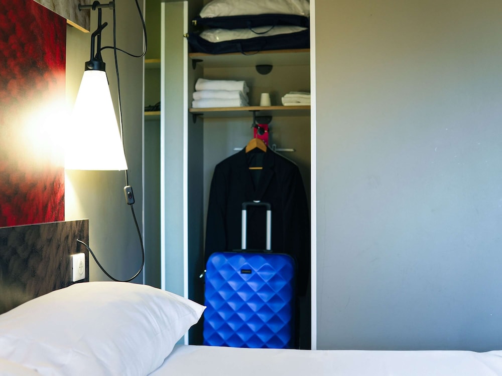 Family Suite, Multiple Beds - Photo 4