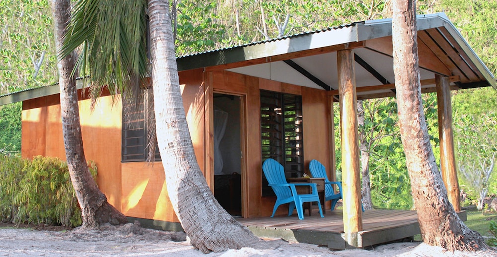 Beachfront Queen Bure photo 2