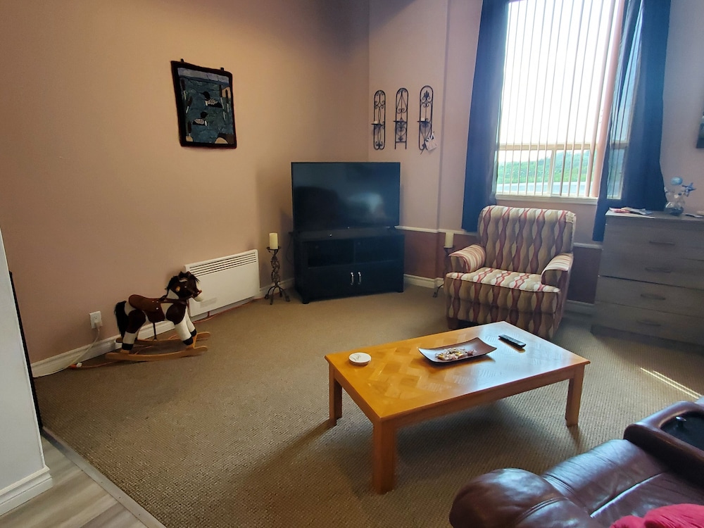 Traditional Studio Suite photo 2