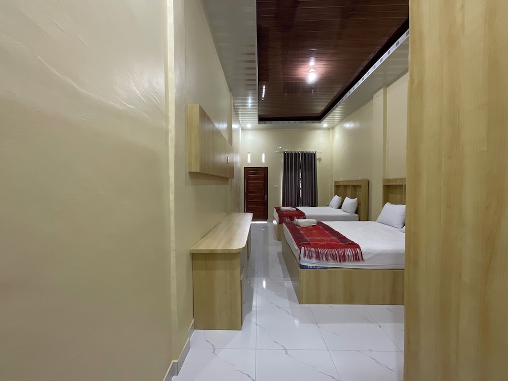 Luxury Quadruple Room, Balcony photo 3