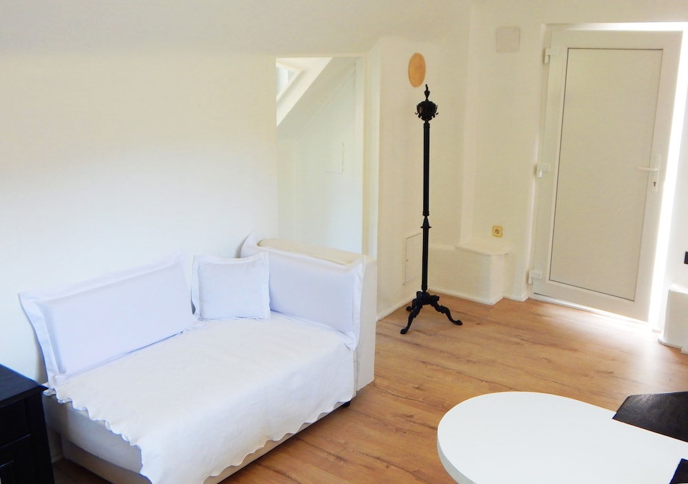 House photo 2