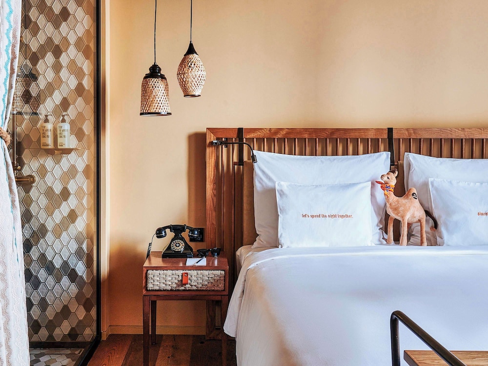 Medium Bedouin Room (Free Shuttle Service to Kite Beach and Dubai Mall)