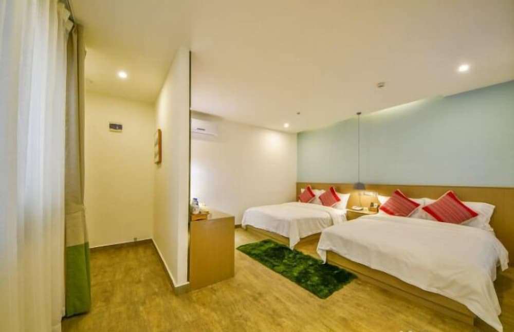 Family Room(Chinese Domestic Guest Only)