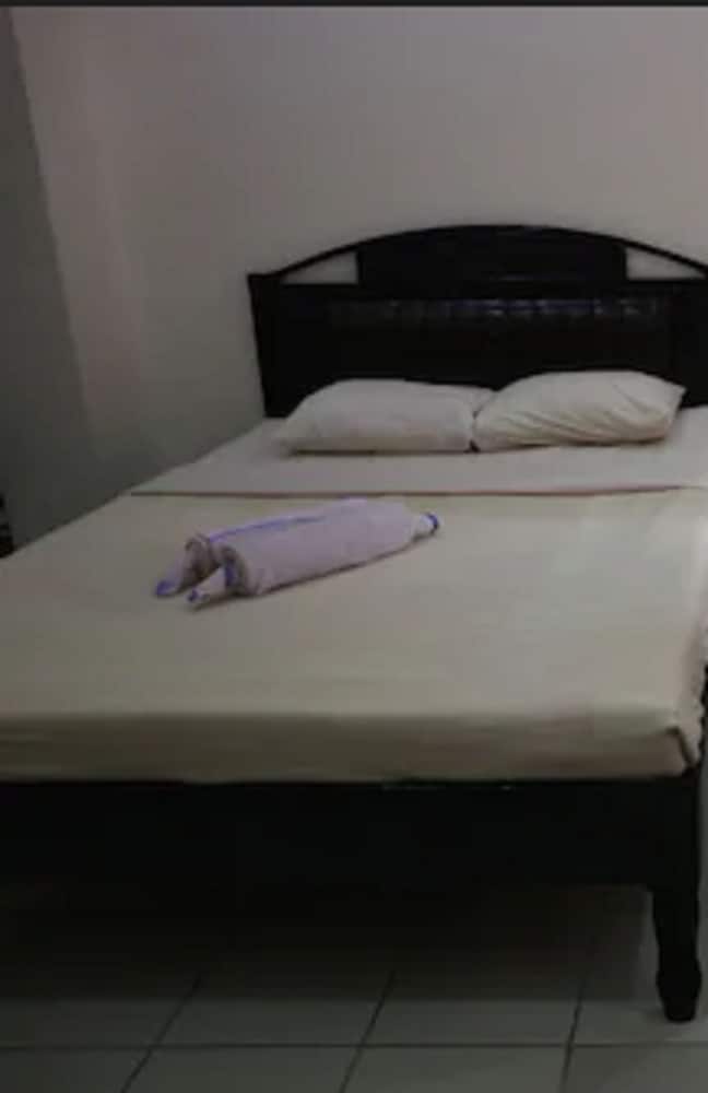 Standard Room photo 2