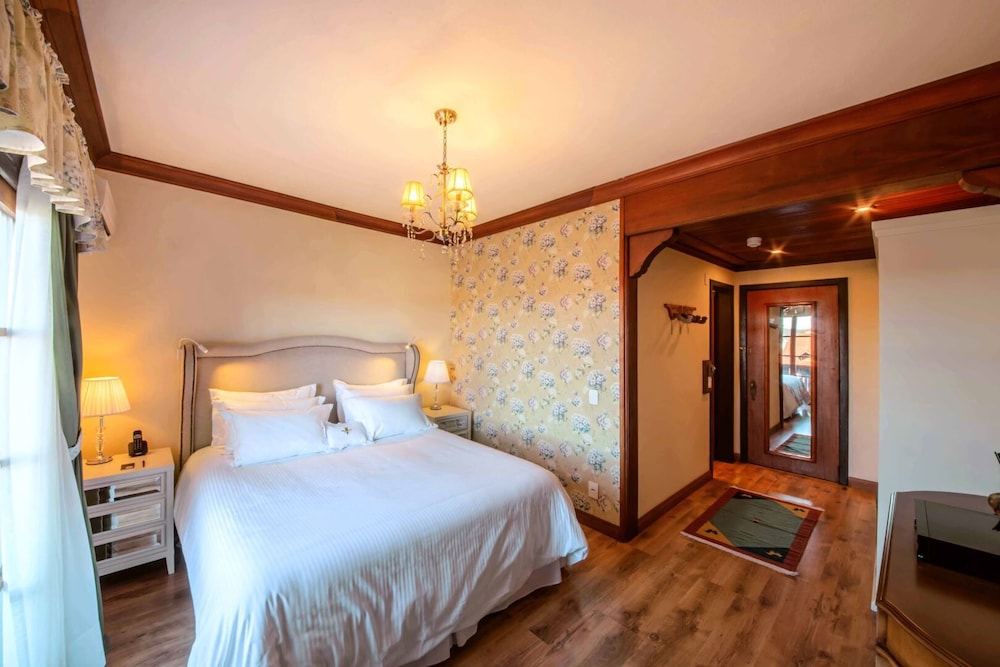 Luxury Room, 1 Double Bed (Super) photo 1