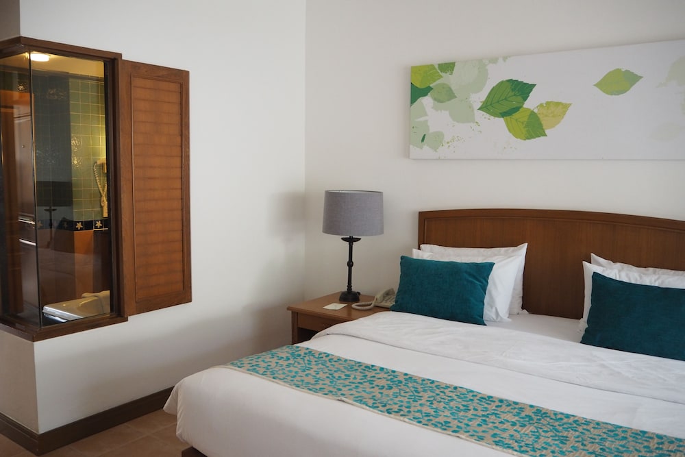 Deluxe Room - Photo 3