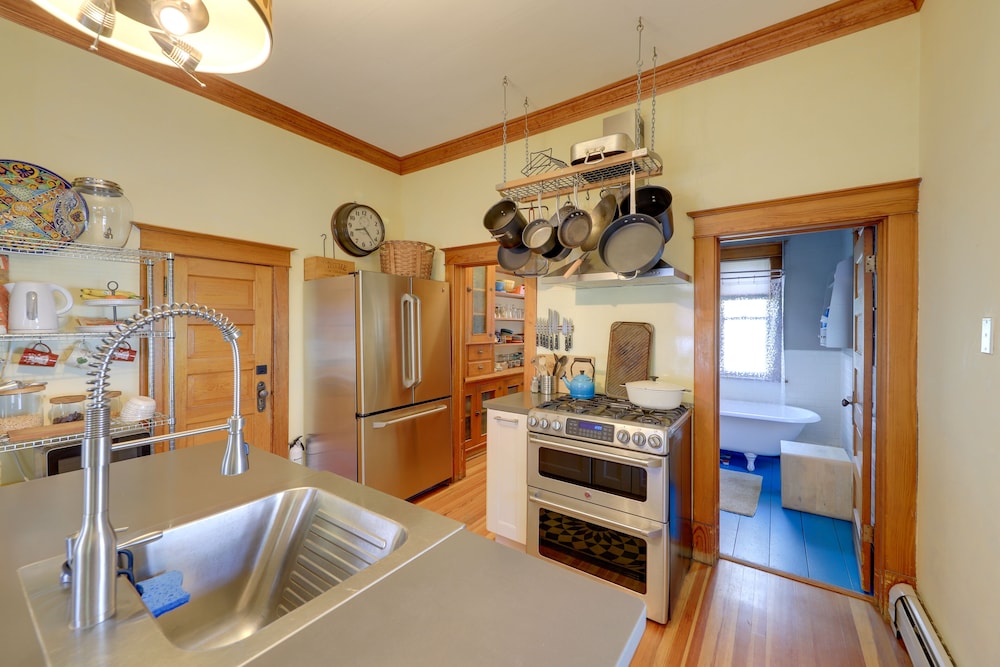 House (2 Bedrooms) photo 2