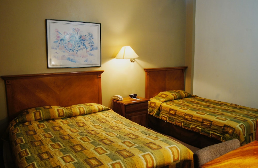 Standard Triple Room, 1 Bedroom, Private Bathroom