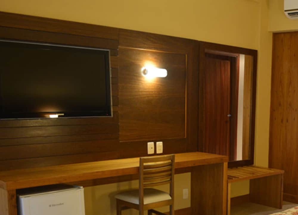 Deluxe Triple Room photo 2