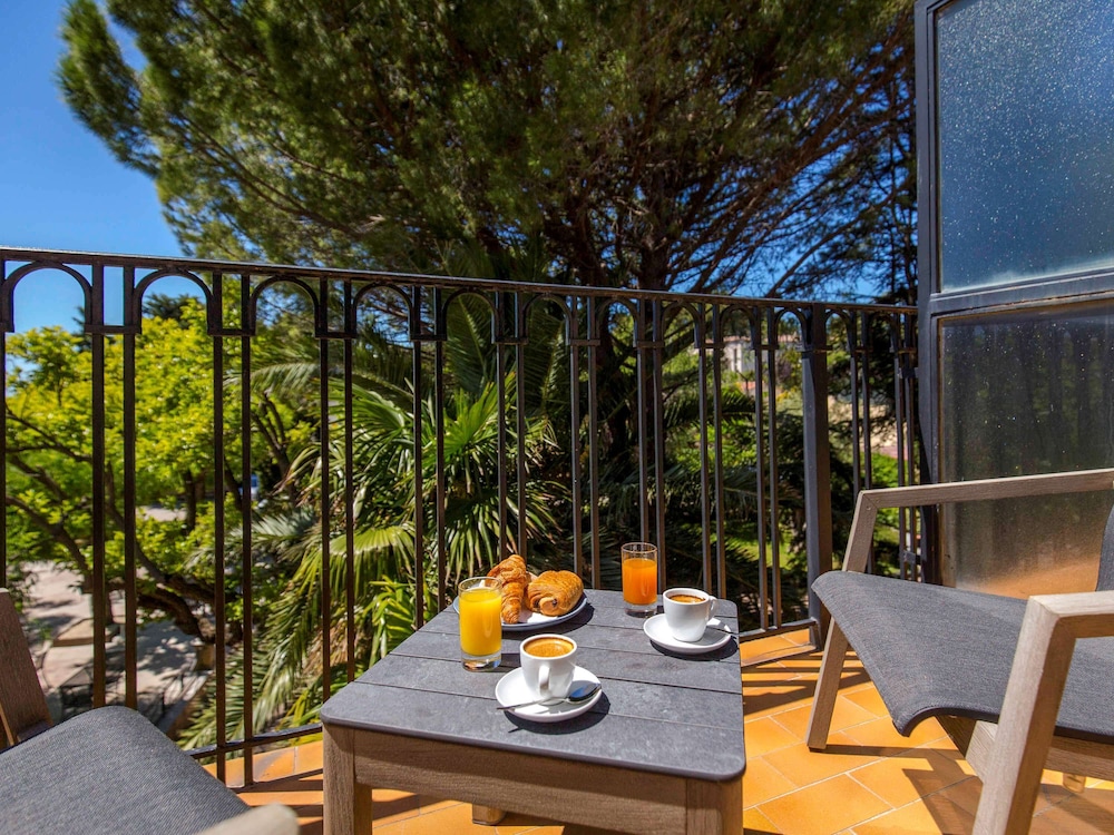 Privilege, Room, 1 Double Bed with Sofa bed, Balcony, Garden View - Photo 9