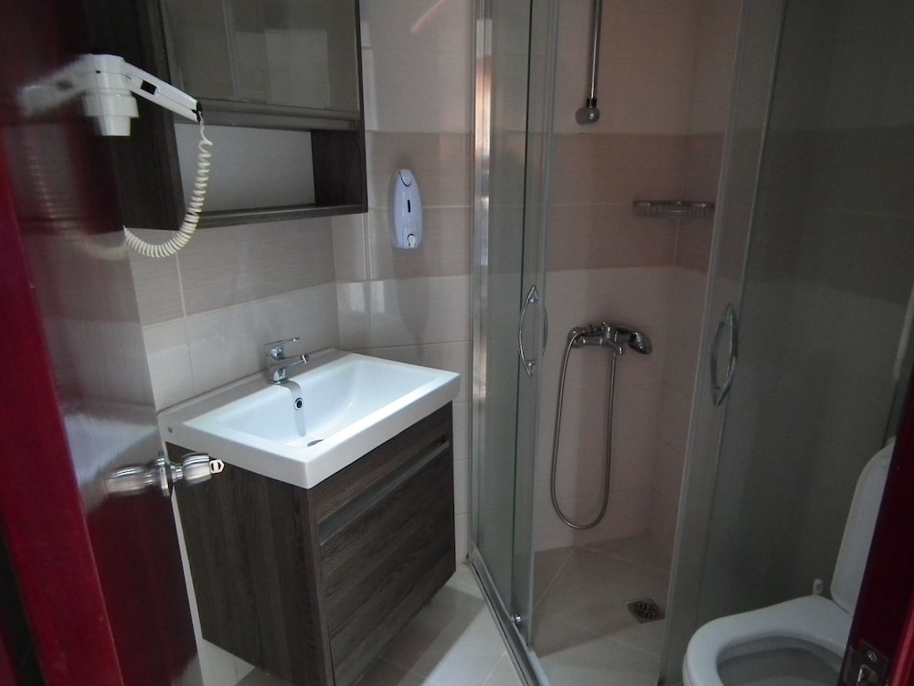 Standard Quadruple Room photo 2