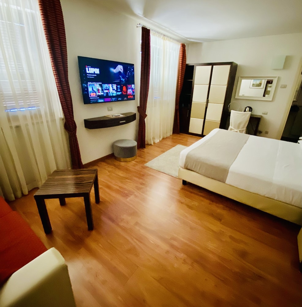 Junior Suite, Tower (Blue Sky) photo 3