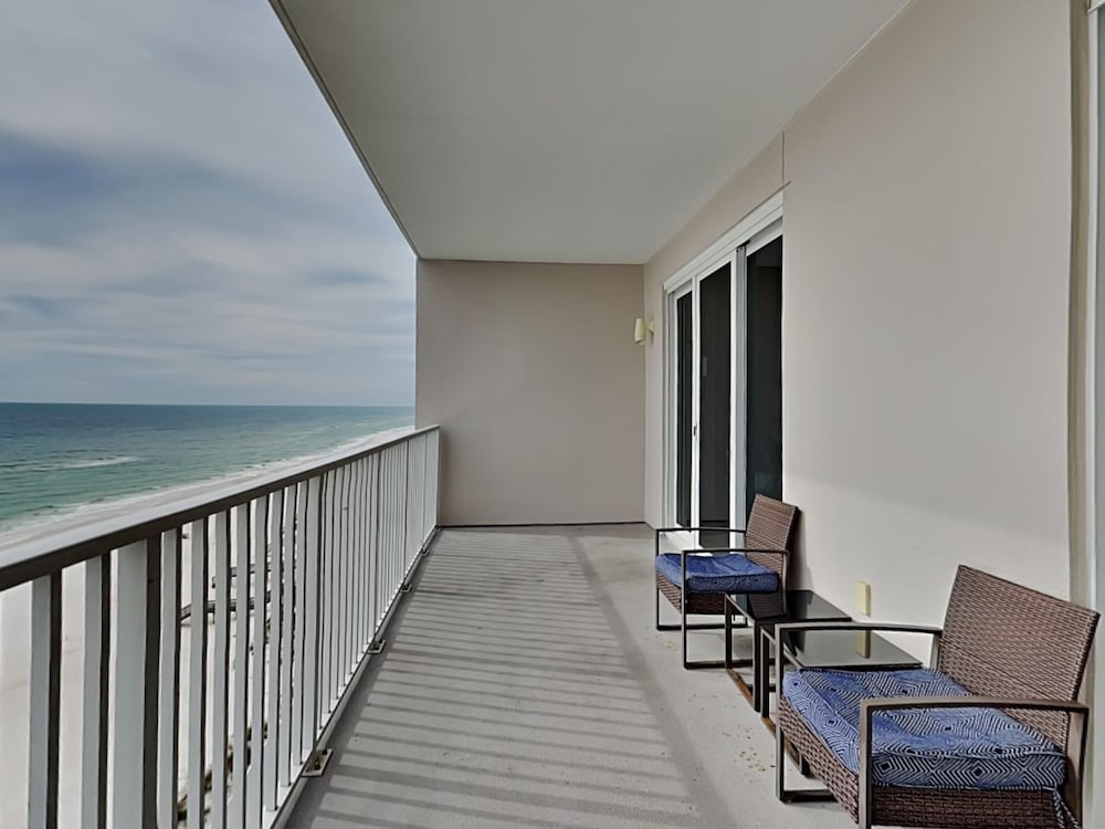Condo, Multiple Beds, Balcony, Ocean View (#806 - No Pets) photo 3