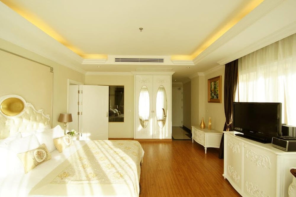 Deluxe Double Room - Photo 3
